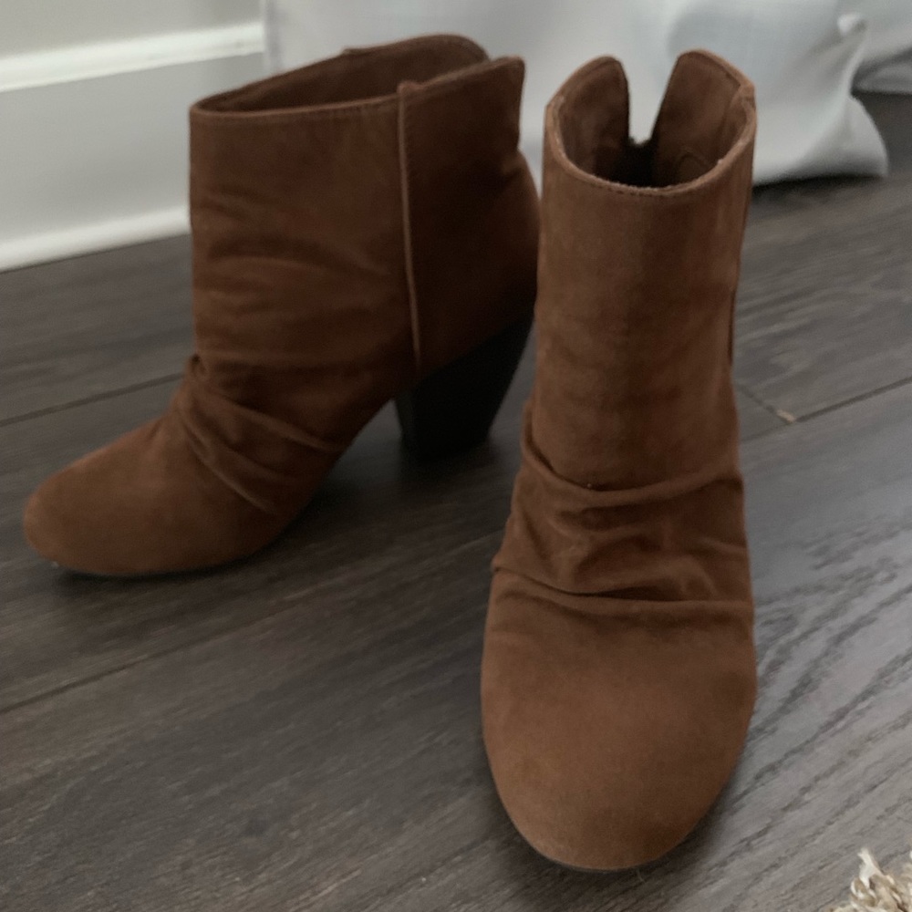 Sugar brand cognac suede boots